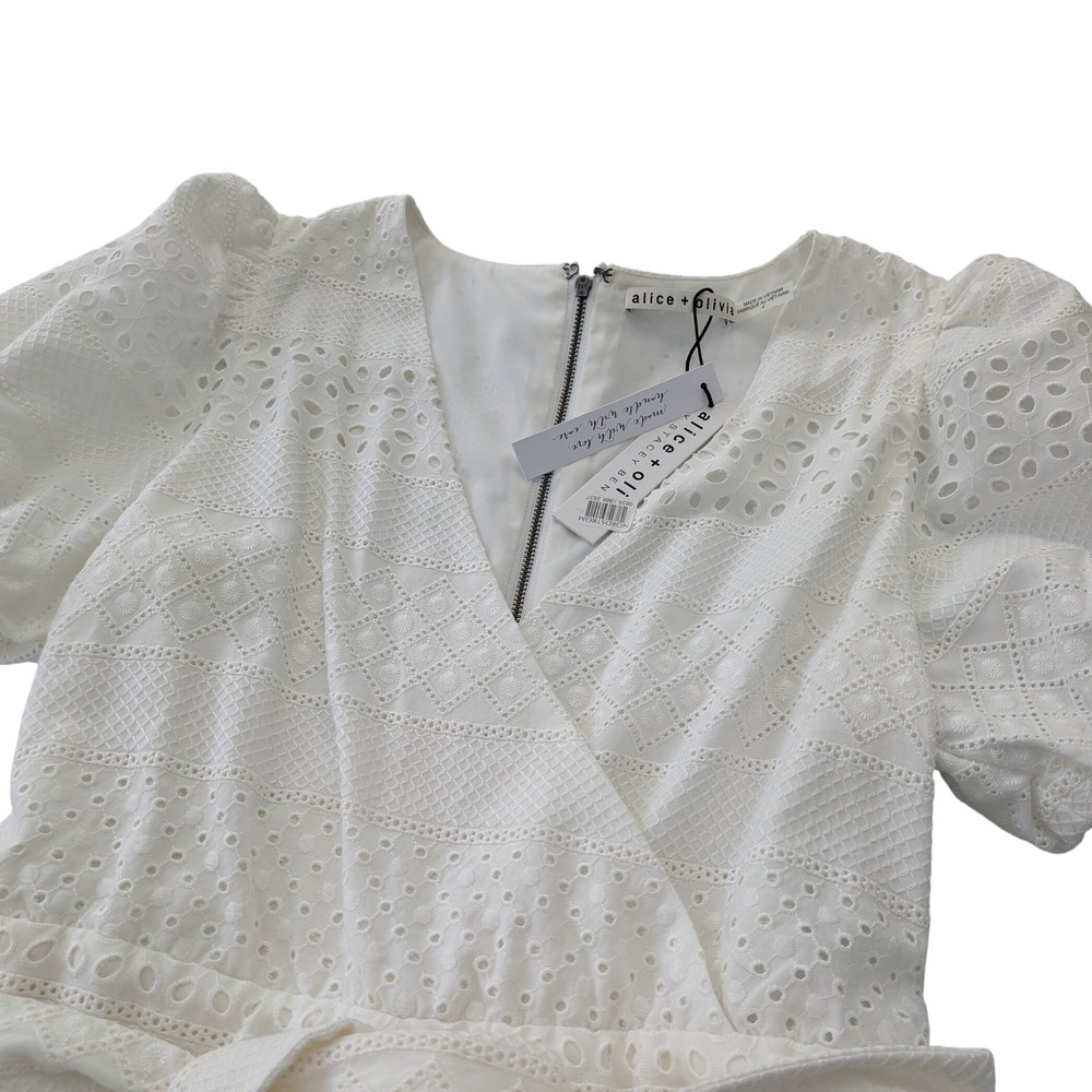 Aliceβ + Olivia White Eyelet Romper CC005D51804 Puff Sleeve Wrap V-Neck Size 4
